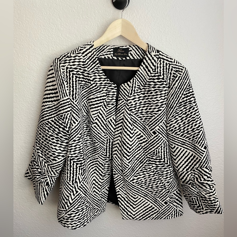 Trenz x Theresa Renz Black and White Blazer